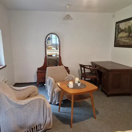 Apartamento A Restaurant Sportturia