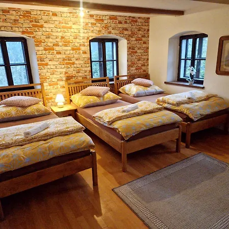 A Restaurant Sportturia Apartment *