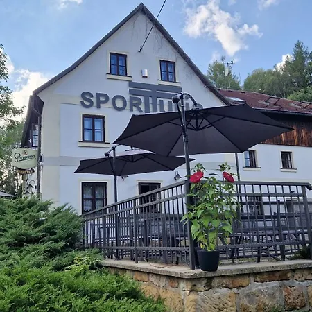 Lejlighed A Restaurant Sportturia *