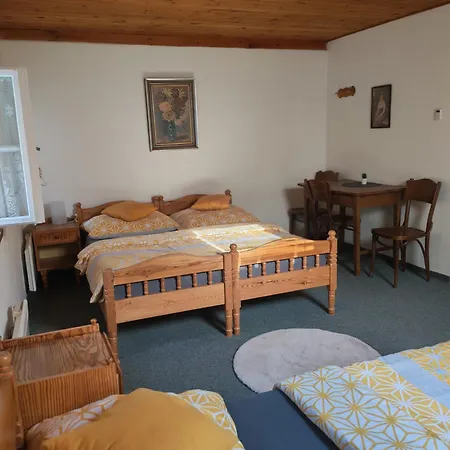 Apartment A Restaurant Sportturia